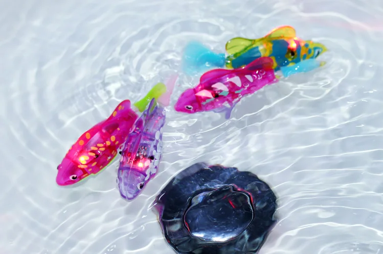 LED Swimming Robot Fish Set – 5 Pack