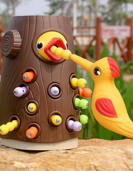 Bird Worms Feeding Magnetic Woodpecker Toy